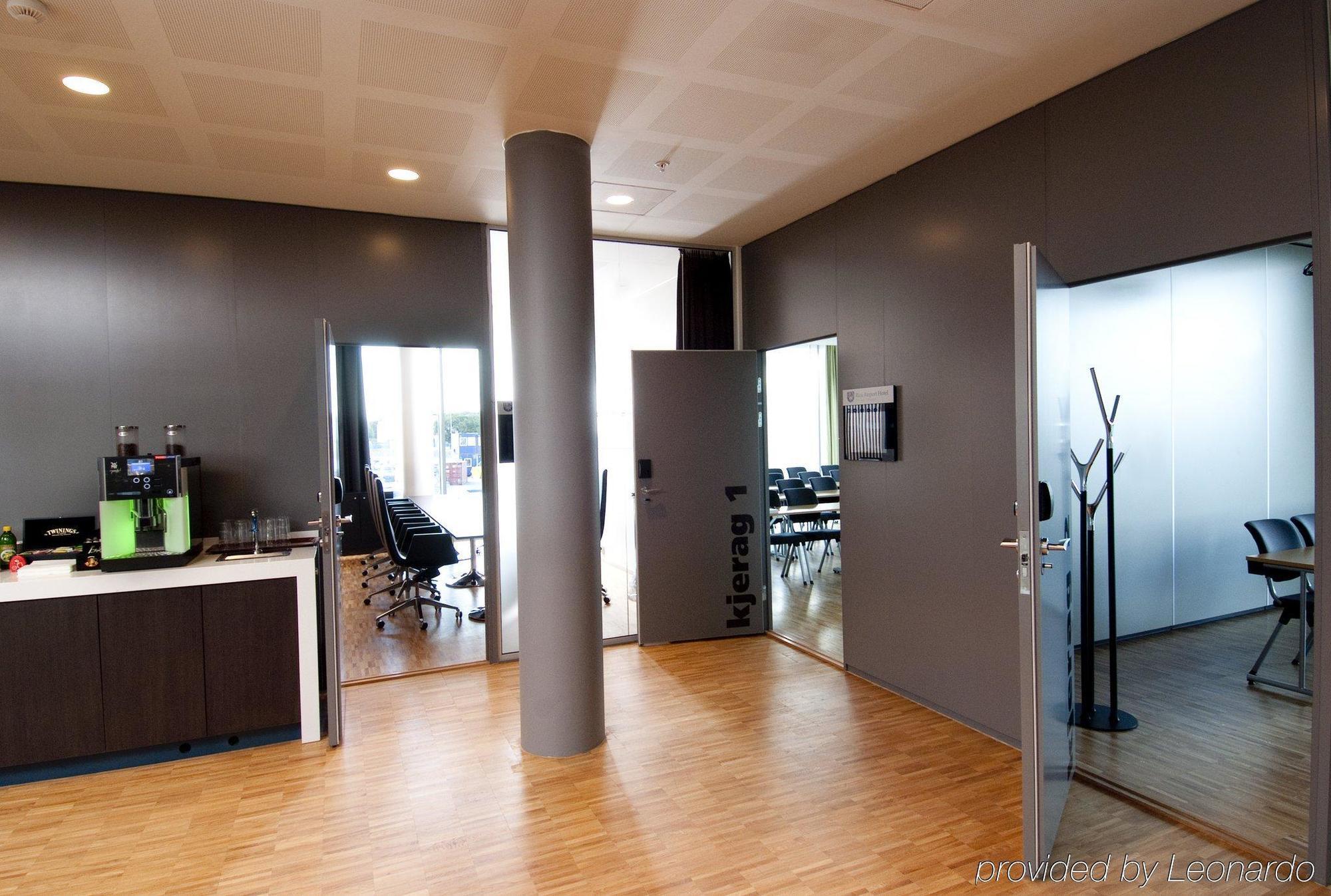 Hotel Scandic Stavanger Airport 4*